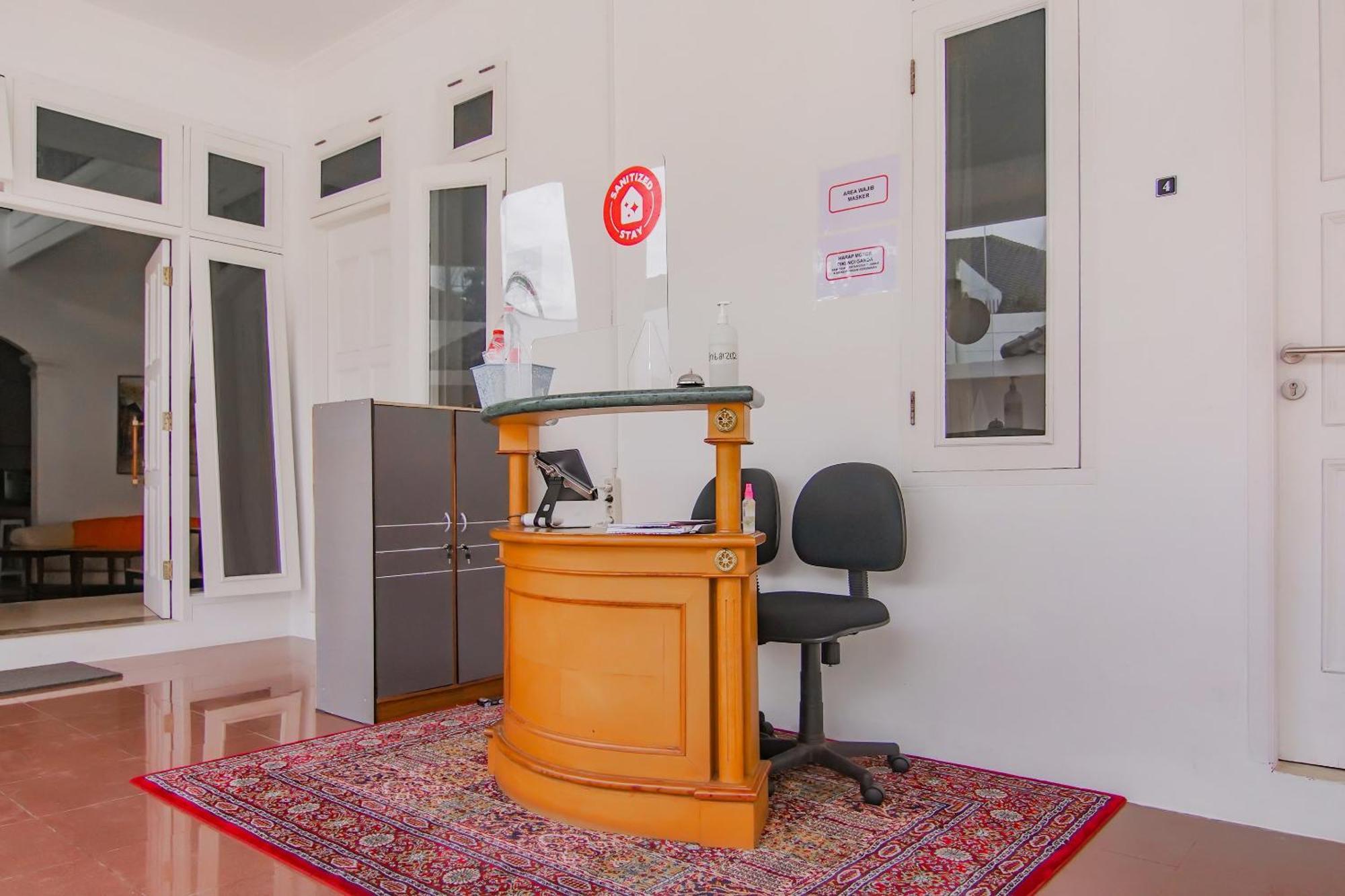 فندق Super Oyo Capital O 90342 Kemang Garden جاكرتا المظهر الخارجي الصورة