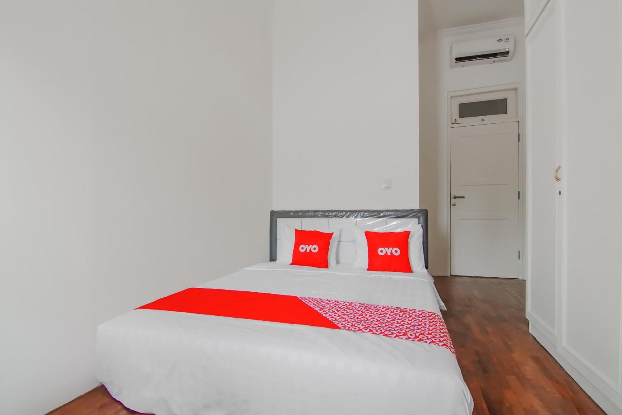 فندق Super Oyo Capital O 90342 Kemang Garden جاكرتا المظهر الخارجي الصورة