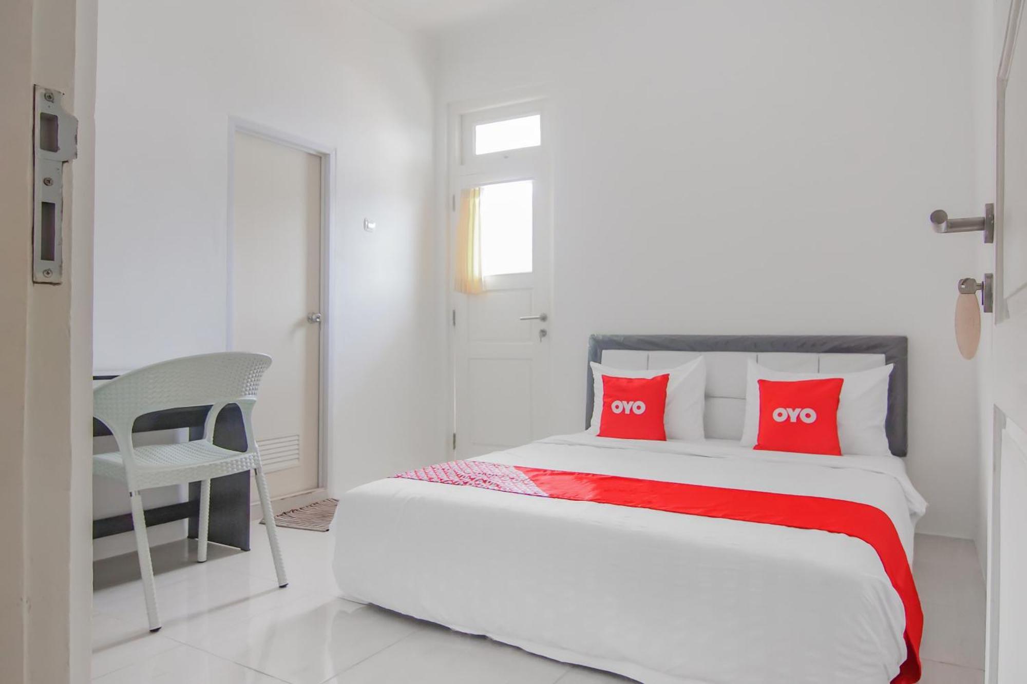 فندق Super Oyo Capital O 90342 Kemang Garden جاكرتا المظهر الخارجي الصورة