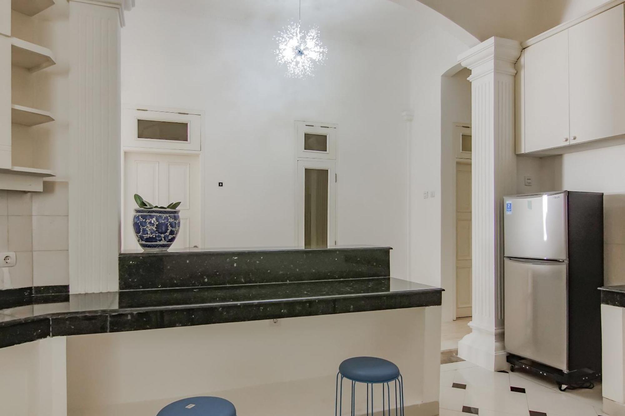 فندق Super Oyo Capital O 90342 Kemang Garden جاكرتا المظهر الخارجي الصورة